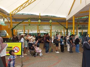 Long Weekend Paskah, 13 Ribu Pengunjung Serbu Ragunan Pagi Ini