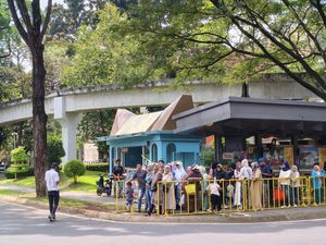 Long Weekend Paskah, Pengunjung TMII Tembus 10 Ribu hingga Siang Ini