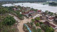 Bocah 8 Tahun Hanyut Terbawa Arus Banjir di Demak Ditemukan Tewas