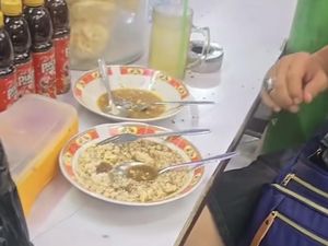 Heboh Mi Rp 15 Ribu tapi Nggak Pakai Telur di Terminal Purabaya Surabaya