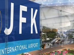 Bayi Lahir di Penerbangan Rute Jamaika-AS, Petugas Sarankan Nama Kennedy