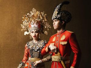 Jawaban Gak Terduga El Rumi soal Kapan Nikahi Syifa Hadju