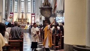 Video: Katedral Jakarta Gelar Empat Sesi Misa Kenaikan Yesus Kristus