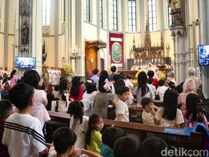 Renungan Harian Katolik Minggu 10 Mei 2026 Lengkap Bacaan dan Teks Mazmur