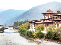 Jadi Negara Paling Bahagia di Dunia, Warga Bhutan Punya Kebiasaan Simpel Ini