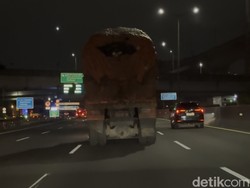 Viral Truk Tanpa Lampu Belakang Nyaris Sebabkan Kecelakaan Maut