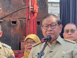 Pramono Minta Inspektorat Periksa Lurah Buntut Laporan Warga Dibalas Foto AI