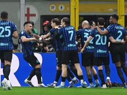 Si Ular Akhirnya Menang Juga!