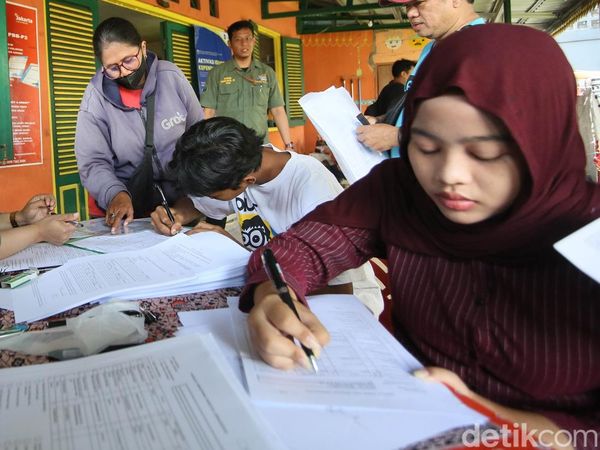 Pendatang Baru Membeludak, Pemprov DKI Gencarkan Pendataan dan Perekaman KTP