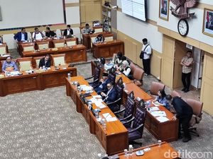Rapat di DPR, Mahasiswa Minta Bahas RUU Perampasan Aset Tak Tergesa-gesa