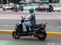 Motor Listrik Dapat Subsidi Rp 5 Juta/Unit, Mobil Masih Dibahas