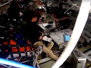 Video: Astronaut Misi Artemis II Menangis di Luar Angkasa, Kenapa?