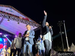 Ungu Guncang Puncak Hari Jadi Bone ke-696, Kaget Lihat Jalan Sudah Bagus