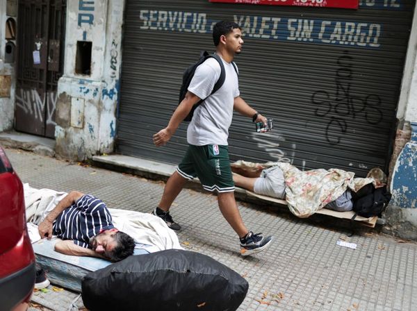 Buenos Aires Argentina Dipenuhi Orang Tidur di Jalanan
