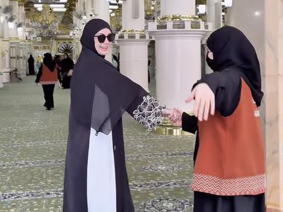 Bikin Iri, POV Celine Evangelista Disambut-Doa di Raudah Gak Berdesakan