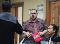 Ibam Tak Rela Divonis 4 Tahun Penjara