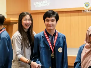 Cerita Kenzo Yuswan, Mahasiswa Unair yang Sabet Gelar Mawapres Disabilitas