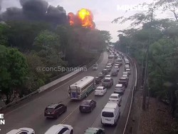 Video: Jembatan Amerika di Panama Ditutup gegara Truk Tangki Meledak