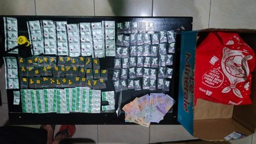 Diduga Jual Tramadol, Warung Kelontong di Tangsel Didobrak Paksa Warga