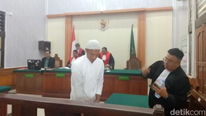 Vonis 20 Tahun Bui untuk Pria yang Gorok Istri Siri gegara Suku Dihina