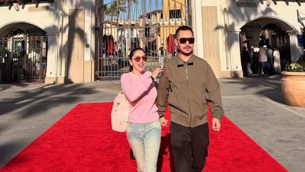 Momen Mesra Angel Karamoy & Gusti Ega Liburan Mewah, Kini Umumkan Putus