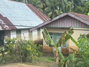 Banjir di Bengkulu Mulai Surut, Warga di Sepanjang Sungai Diminta Waspada