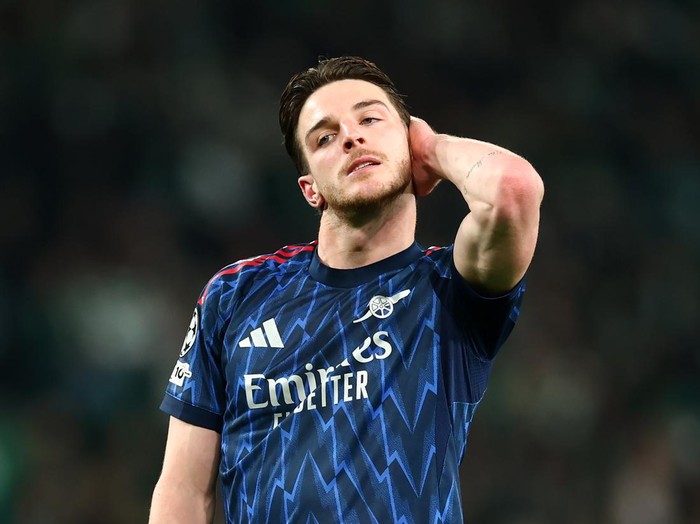 LISBON, PORTUGAL - APRIL 7:   Declan Rice of Arsenal reacts during the UEFA Champions League 2025/26 Quarter-Final First Leg match between Sporting Clube de Portugal and Arsenal FC at Estadio Jose Alvalade on April 7, 2026 in Lisbon, Portugal. (Photo by Chris Brunskill/Fantasista/Getty Images)