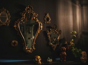 10 Benda yang Wajib Dibawa dari Rumah Lama Saat Pindahan Menurut Primbon Jawa