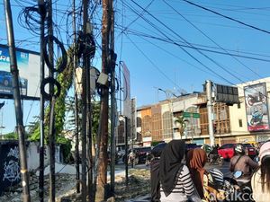 25 Ruas Jalan di Medan Ditargetkan Bebas Kabel Tahun Ini