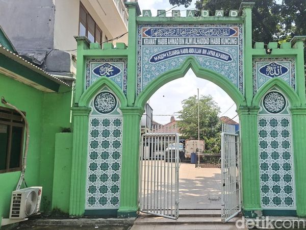 Potret Makam Habib Kuncung, Ulama Tersohor di Jakarta Selatan