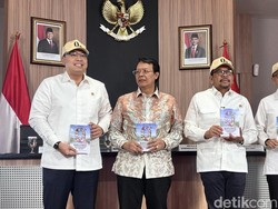 Pemerintah Luncurkan Buku Saku 0% Kemiskinan, Ini Isinya