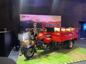 Motor Underbone dan Matik Tanggung Minggir Dulu, Motor Bak Ini Punya Mesin 200cc