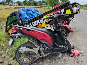 Pikap Tabrak Motor di Pringsewu hingga 2 Orang Tewas dan 1 Kritis