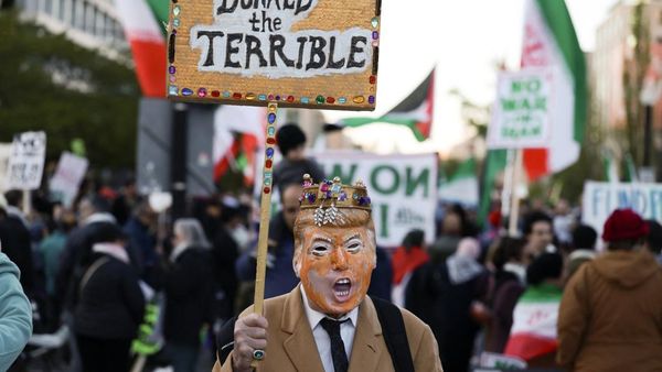 Protes di Washington Usai Ultimatum Iran dan Gencatan Senjata AS