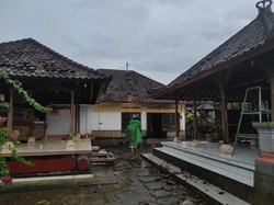 BPBD Tabanan Lakukan Penanganan Awal untuk Rumah Korban Puting Beliung