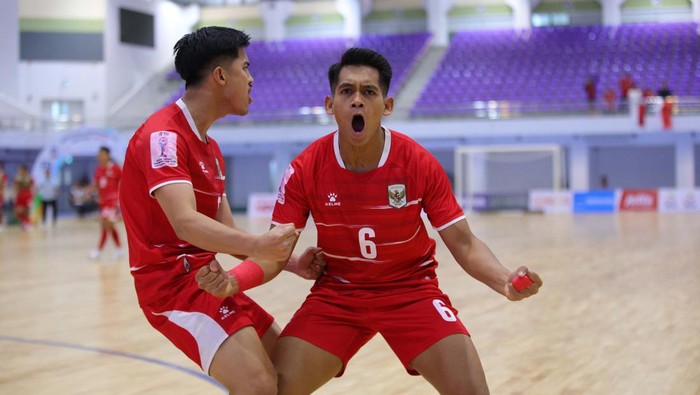 Timnas Futsal Indonesia melawan Australia di laga ketiga Grup B Piala AFF Futsal 2026. Indonesia menang dramatis 3-2.