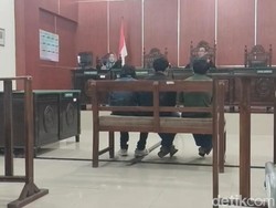 Buang Sampah Sembarangan, 3 Pria di Pandeglang Dihukum Denda Rp 8 Juta