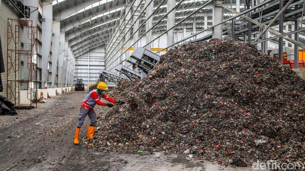 Melihat RDF Rorotan Jadi Andalan Olah Sampah Jakarta