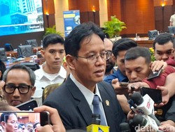 Purbaya Sebut Motor Listrik MBG Lolos Sebelum Ia Jadi Menteri