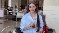 Mewahnya Gaya Angel Karamoy Kulineran saat di Bali hingga Paris