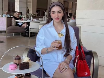 Mewahnya Gaya Angel Karamoy Kulineran saat di Bali hingga Paris