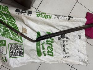 Penampakan Parang Potong Rumput Maut, Dipakai Anak Habisi Ayah di Bengkalis