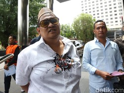 Diperiksa KPK, Pengusaha Haji Her Ngaku Tak Kenal Tersangka Kasus Bea Cukai