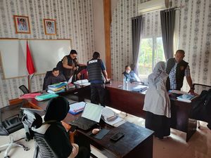 2 Kantor Dinas dan 4 Rumah Pejabat di Kepahiang Digeledah Polisi, Ada Apa?