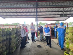 Polres Kediri Kota Sidak SPBE, Pastikan LPG 3 Kg Sesuai Takaran