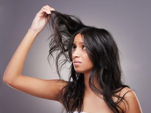 Kenapa Rambut Cepat Lepek Padahal Baru Keramas? Ini Penyebabnya