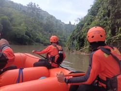 Pencarian Lansia Diduga Terseret Arus Sungai Tajum Banyumas Disetop