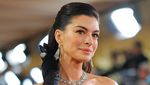 Anne Hathaway Selamanya Arsenal