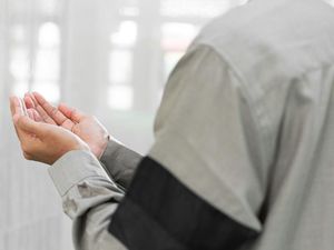 Doa Jumat Sore Setelah Ashar Sesuai Sunnah, Dijamin Mustajab!