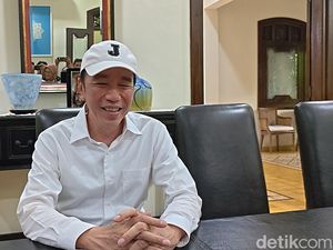 Kata Jokowi Soal Diminta Tunjukkan Ijazah Asli